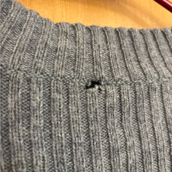 Grey Ribbed Sweater - Picture 5 of 5